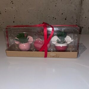 Holiday Mickey Decorative Pieces